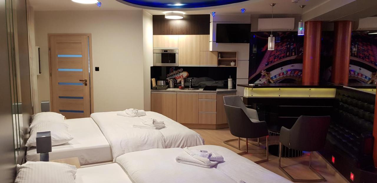 Metropolis Apartamenty Centrum กาลิช ภายนอก รูปภาพ