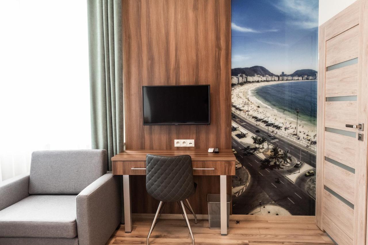 Metropolis Apartamenty Centrum กาลิช ภายนอก รูปภาพ