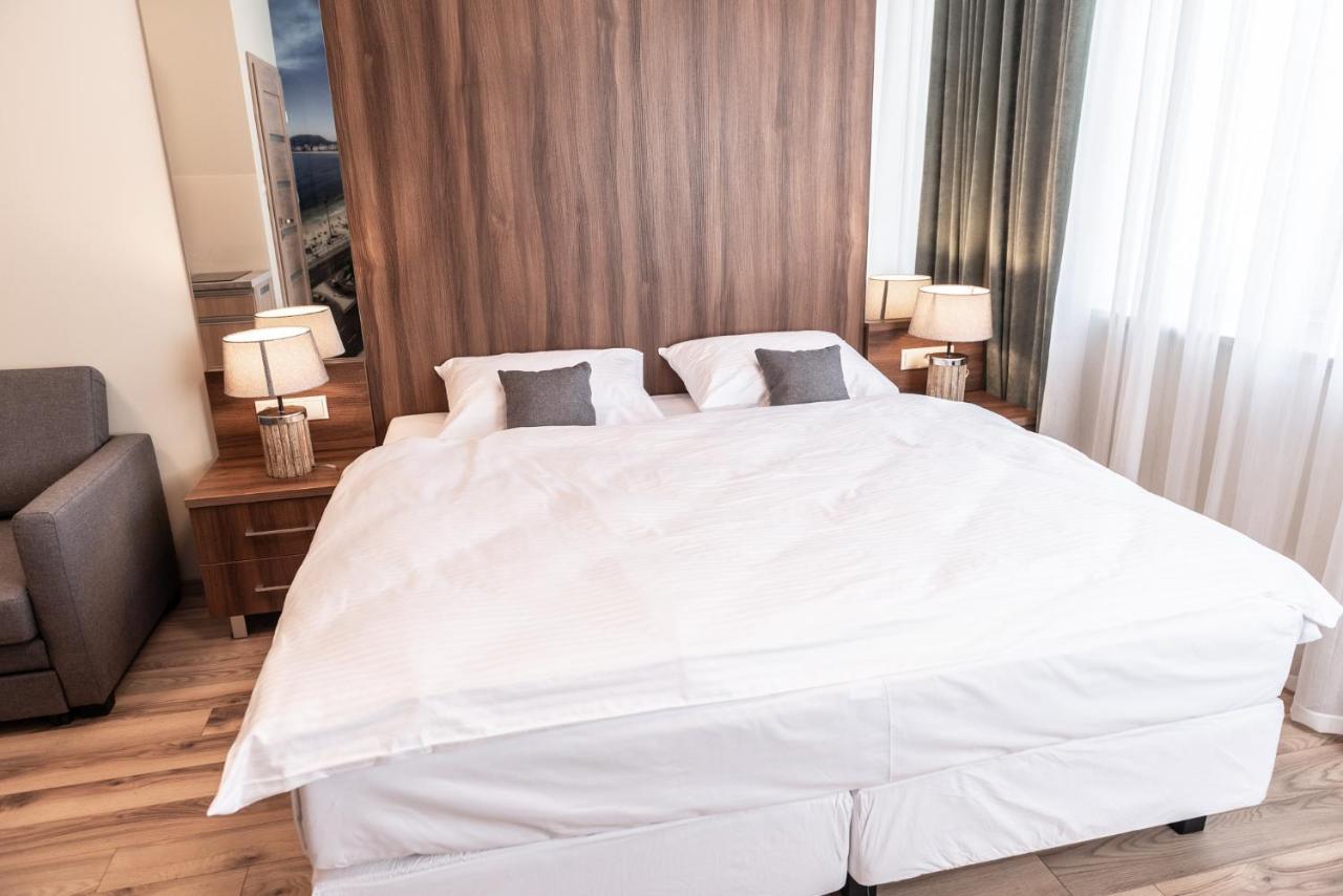 Metropolis Apartamenty Centrum กาลิช ภายนอก รูปภาพ