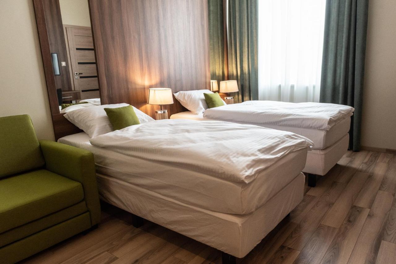 Metropolis Apartamenty Centrum กาลิช ภายนอก รูปภาพ