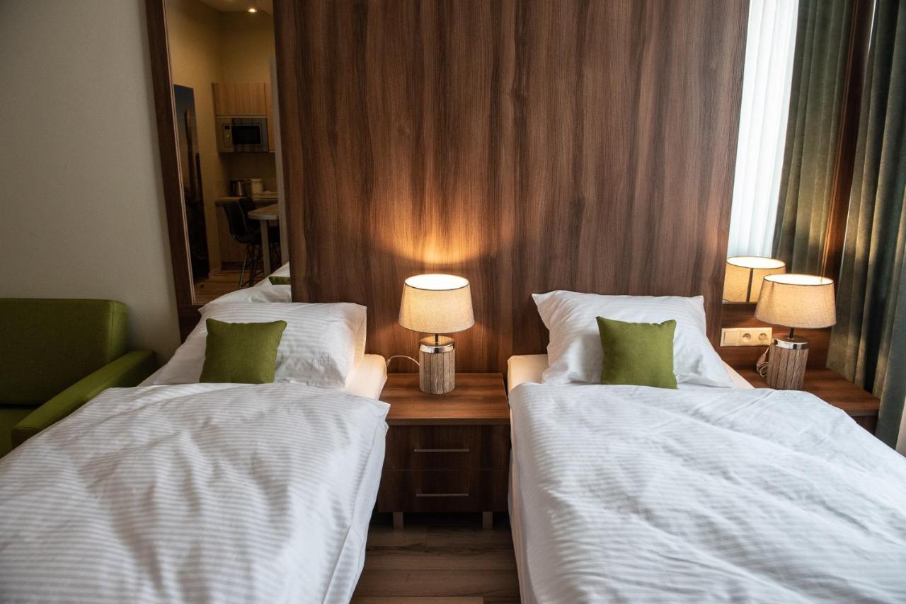 Metropolis Apartamenty Centrum กาลิช ภายนอก รูปภาพ